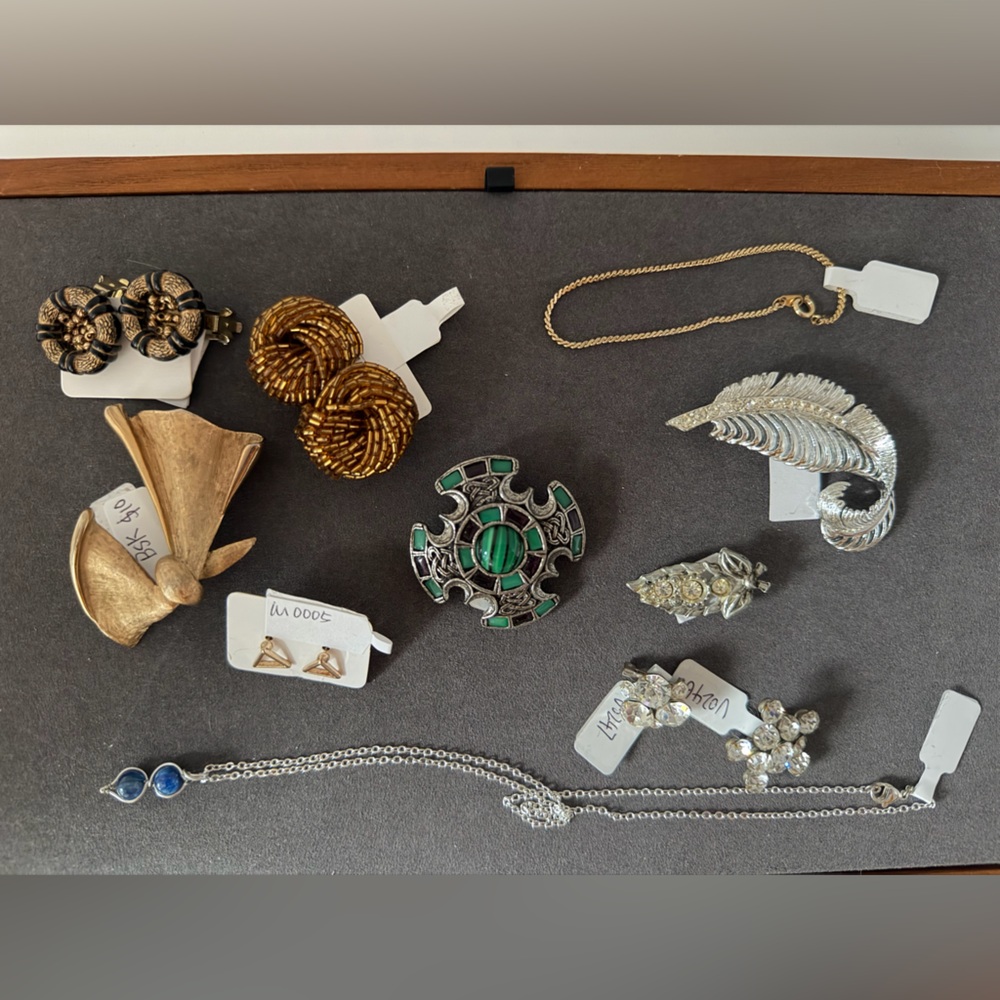 Vintage & Contemporary Jewelry Lot